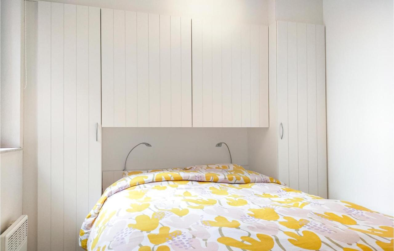 Appartement Beautiful In With Wifi&1 Bedrooms